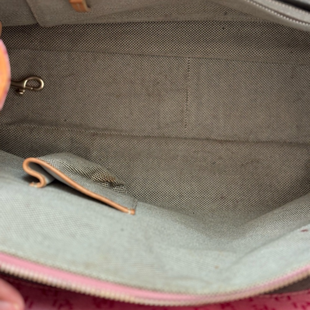 Pink Dooney & Bourke Shoulder Bag with Matching Eyeglasses Case - Picture 4 of 12